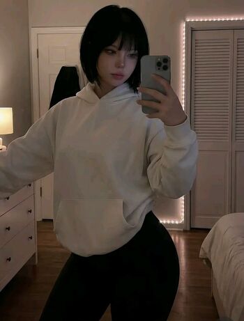 Full leaked Nixera private onlyfans photo