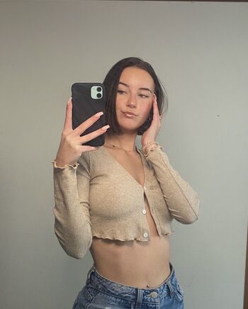 Full leaked Nnaholia private onlyfans photo