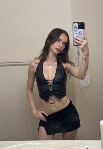 Full leaked Nnayetakk  page private onlyfans photo