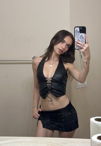 Full leaked Nnayetakk  page private onlyfans photo