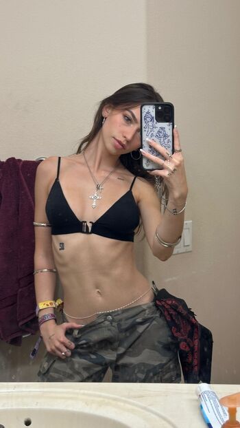 Full leaked Nnayetakk private onlyfans photo