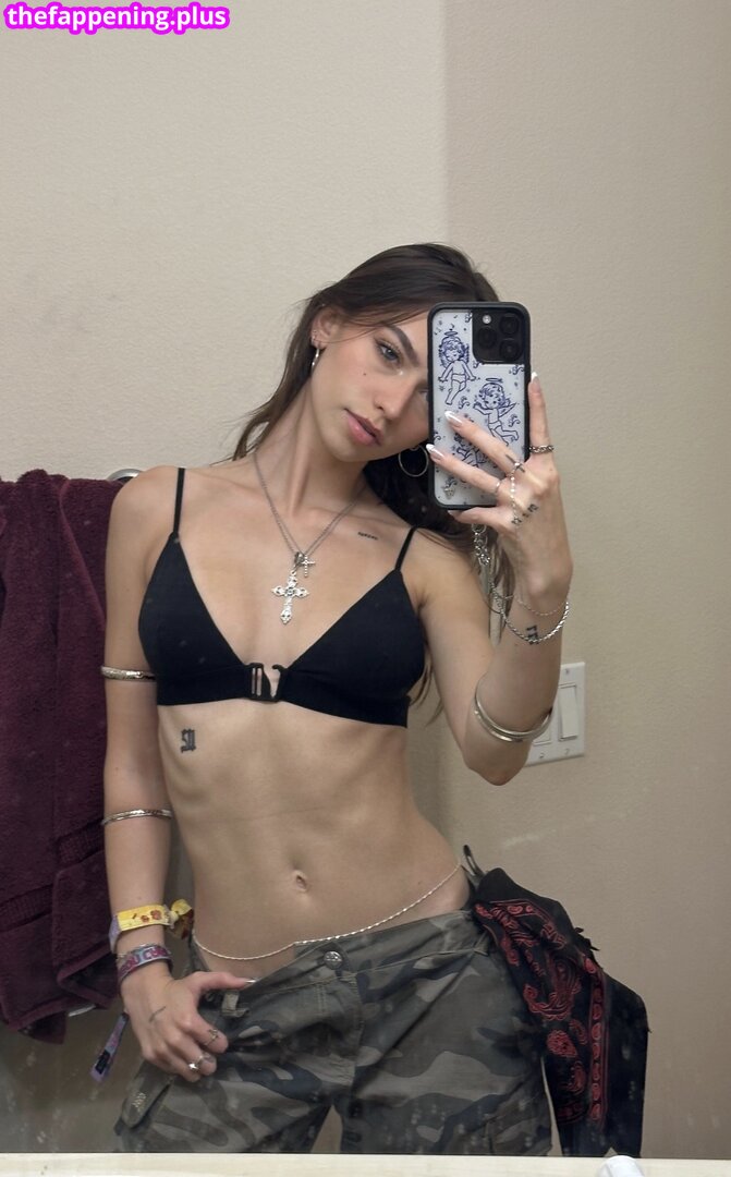 Katelyn Elizabeth / katelynelizabeth / nnayetakk Çıplak OnlyFans Fotoğrafı #1347