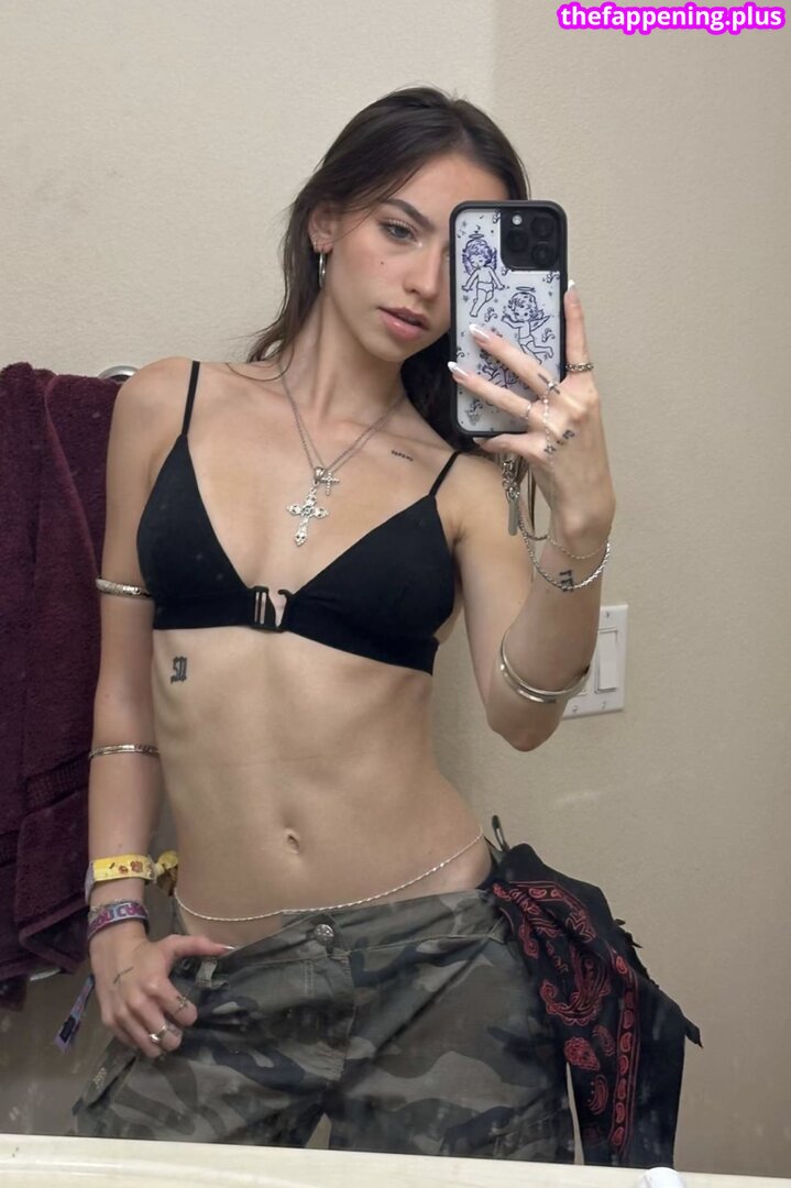 Katelyn Elizabeth / katelynelizabeth / nnayetakk नग्न OnlyFans फोटो #1412