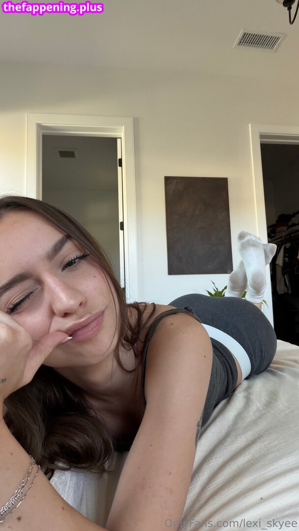 Katelyn Elizabeth / katelynelizabeth / nnayetakk Çıplak OnlyFans Fotoğrafı #1668