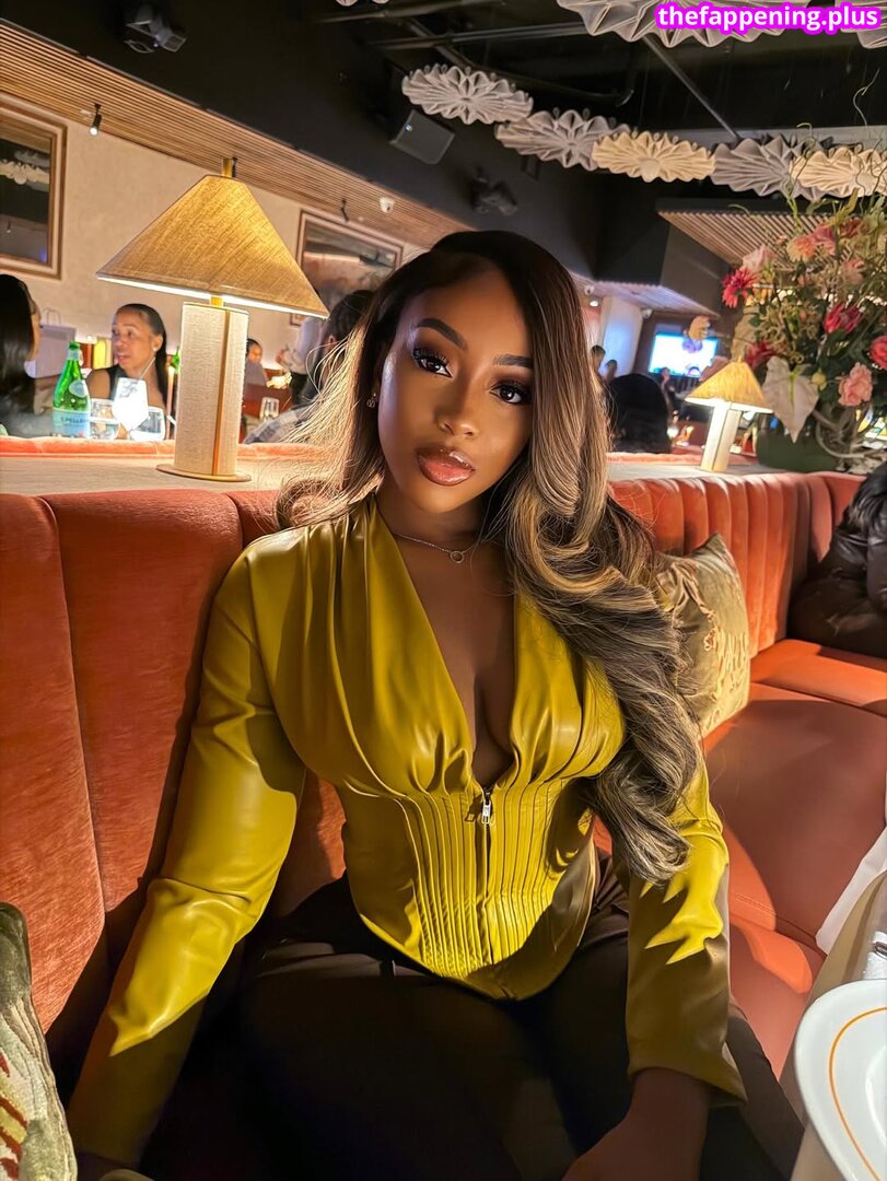 Nneka / https: / whoisnneka Naakte OnlyFans Foto #54