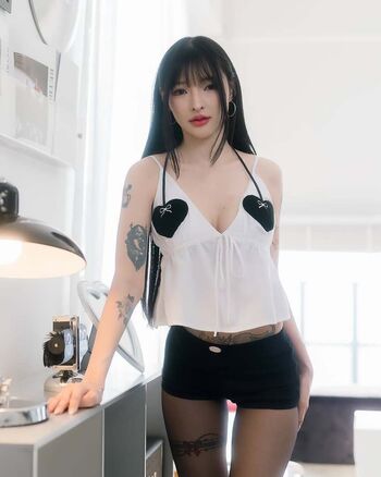 Full leaked Nnewys private onlyfans photo