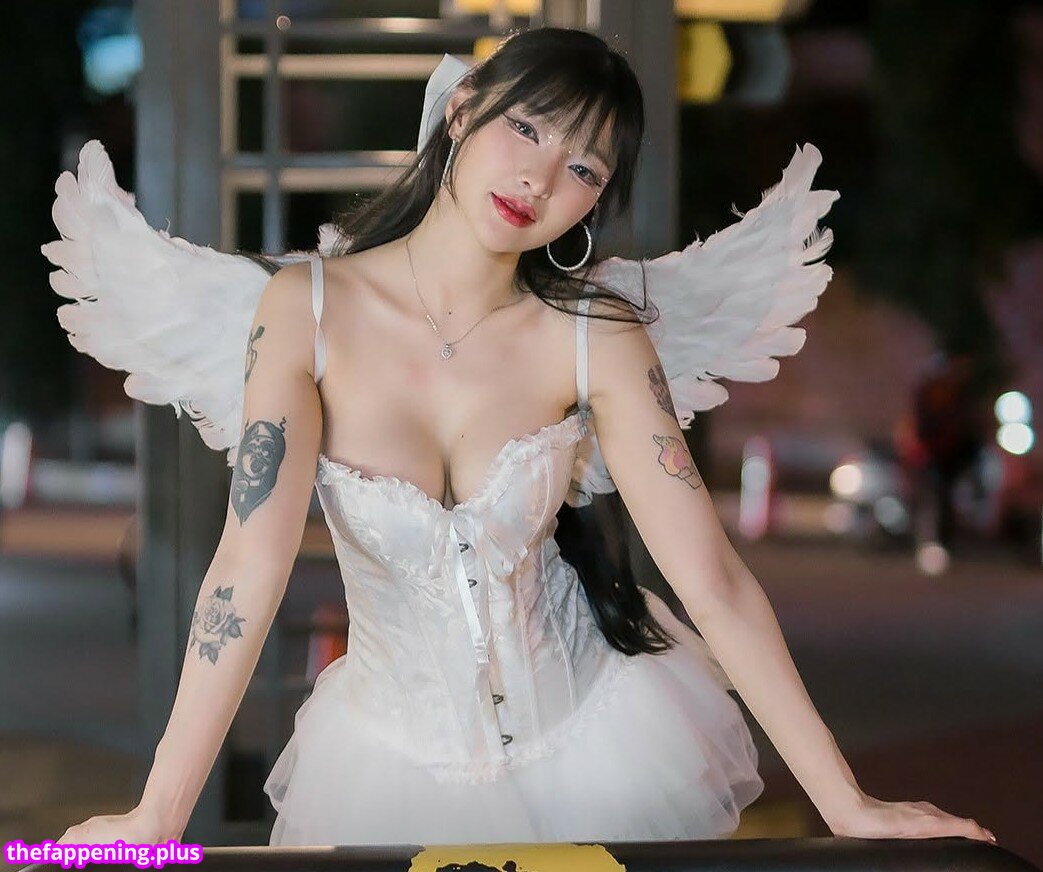 nnewy / nnewys 누드 OnlyFans 사진 #85