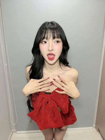 Full leaked Nnewys page private onlyfans photo