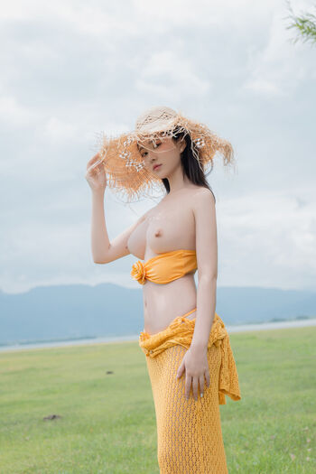 Full leaked Nnian page private onlyfans photo