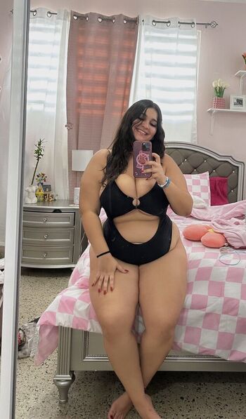 Full leaked Nnvhia private onlyfans photo