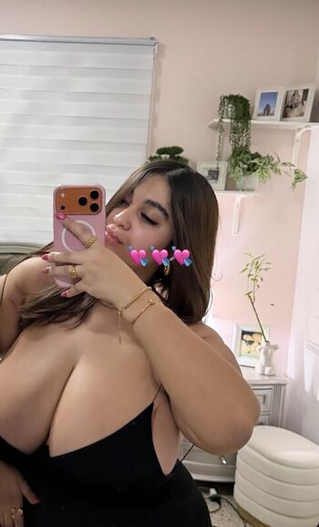 Full leaked Nnvhia private onlyfans photo