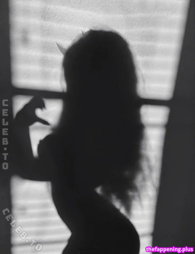 https: / kltt3y / nnyxie Çıplak OnlyFans Fotoğrafı #30
