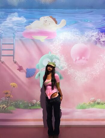 Full leaked No mj private onlyfans photo