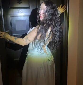 Full leaked Noah cyrus private onlyfans photo