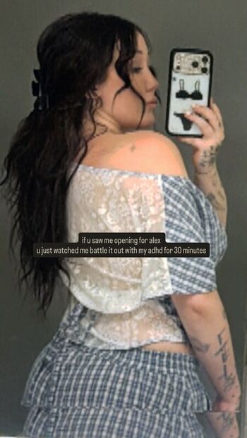 Full leaked Noah cyrus private onlyfans photo