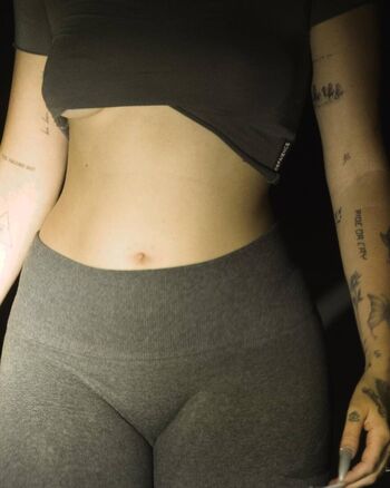 Full leaked Noah cyrus private onlyfans photo