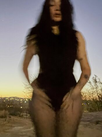 Full leaked Noah cyrus page private onlyfans photo