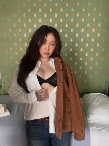 Full leaked Noah cyrus private onlyfans photo