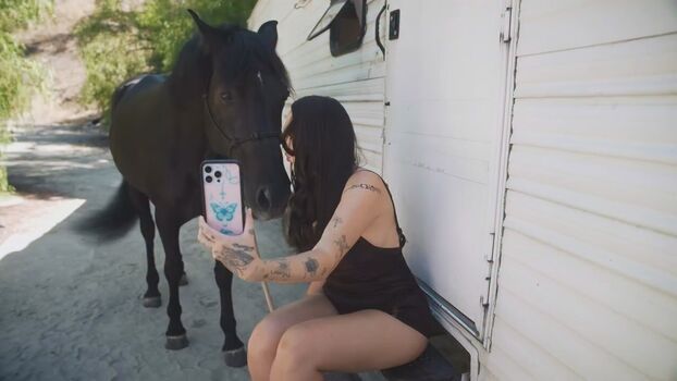 Full leaked Noah cyrus private onlyfans photo