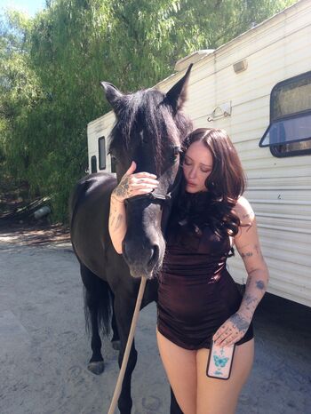 Full leaked Noah cyrus private onlyfans photo