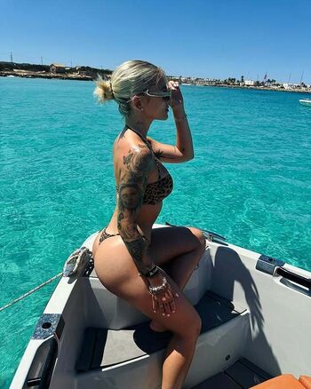 Full leaked Noe private onlyfans photo