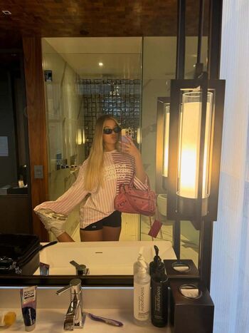 Full leaked Noemi piunti private onlyfans photo