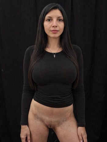 Full leaked Noemi venegas page private onlyfans photo