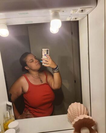 Full leaked Noemi private onlyfans photo
