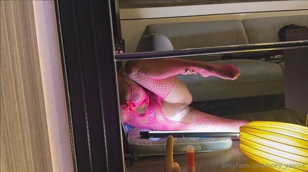 Full leaked Noey yanisa private onlyfans photo