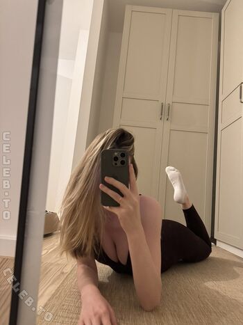 Full leaked Nofacelou page private onlyfans photo