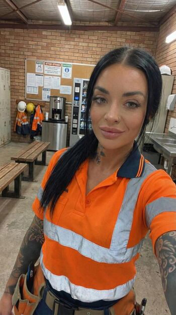 Full leaked Nola grey private onlyfans photo