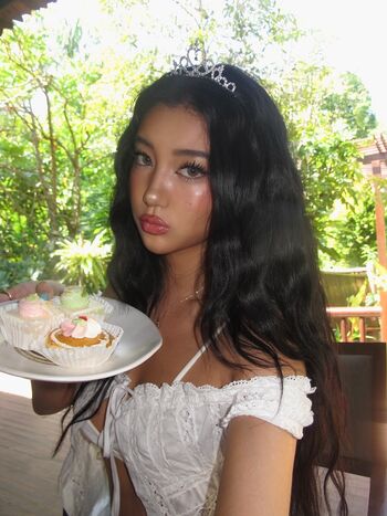 Full leaked Nopearii ari private onlyfans photo