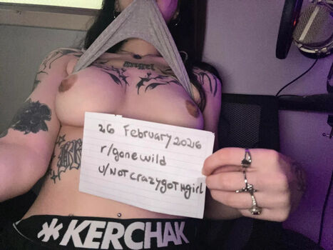 notcrazygothgirl