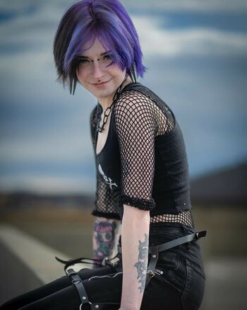 Full leaked Noteasybeinwheezy  page private onlyfans photo