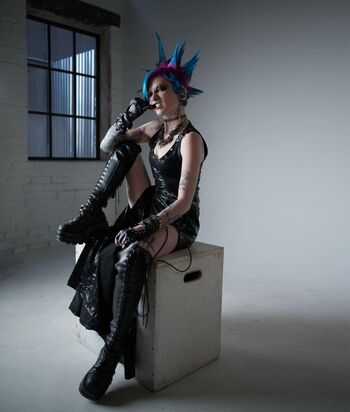 Full leaked Noteasybeinwheezy private onlyfans photo