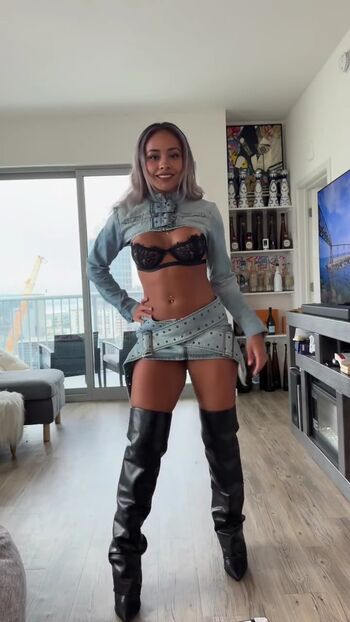 Full leaked Notximenasaenz private onlyfans photo