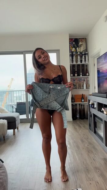 Full leaked Notximenasaenz private onlyfans photo