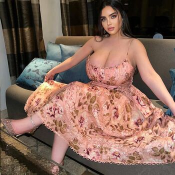 Full leaked Noure sahli private onlyfans photo