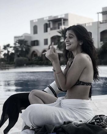 Full leaked Nourine abouseada page private onlyfans photo