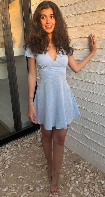 Full leaked Nourine abouseada private onlyfans photo