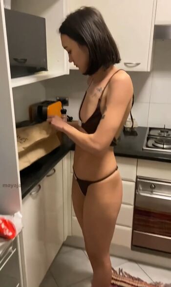 Full leaked Novinhas com peitos pequenos page private onlyfans photo