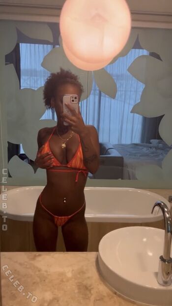 Full leaked Nura habib omer private onlyfans photo