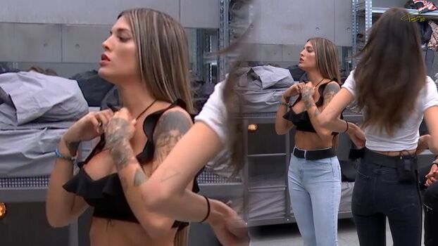 Full leaked Nuria mh private onlyfans photo