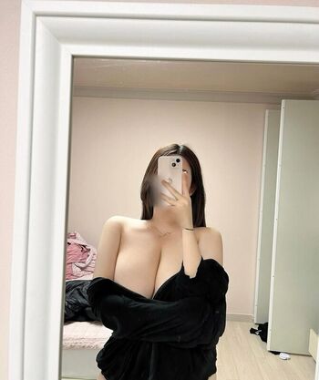 Full leaked Nxyxonan private onlyfans photo