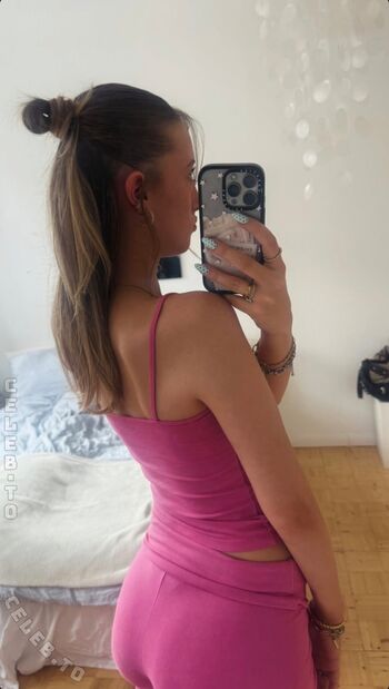 Full leaked Nylaamriaa private onlyfans photo