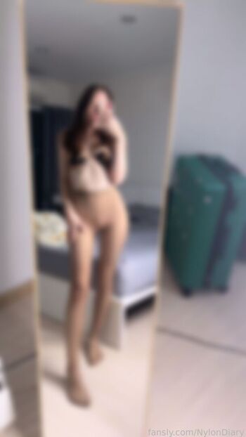 Full leaked Nylondiary private onlyfans photo
