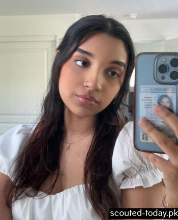 Full leaked Nymphdollette private onlyfans photo