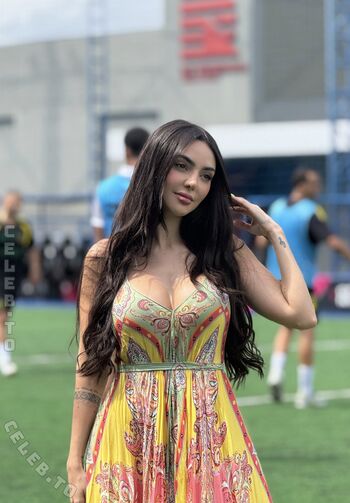 Full leaked Nyvi estephan page private onlyfans photo