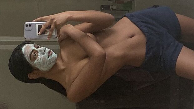 Full leaked Kaileedickey/ private onlyfans photo