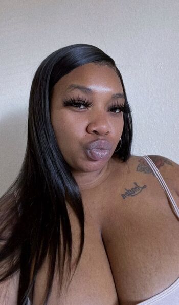 Full leaked Oceanrene private onlyfans photo